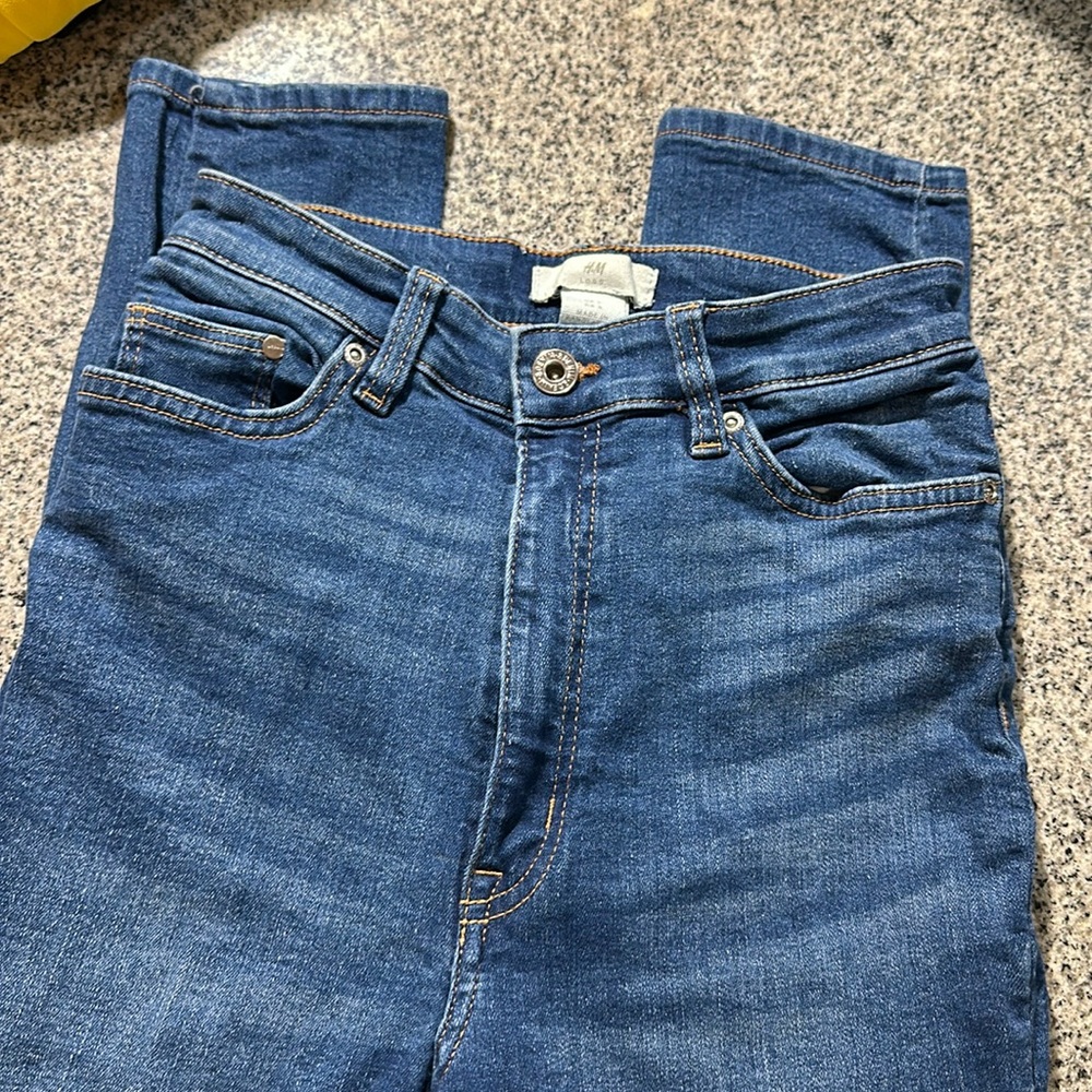 H&M JEANS SIZE 2